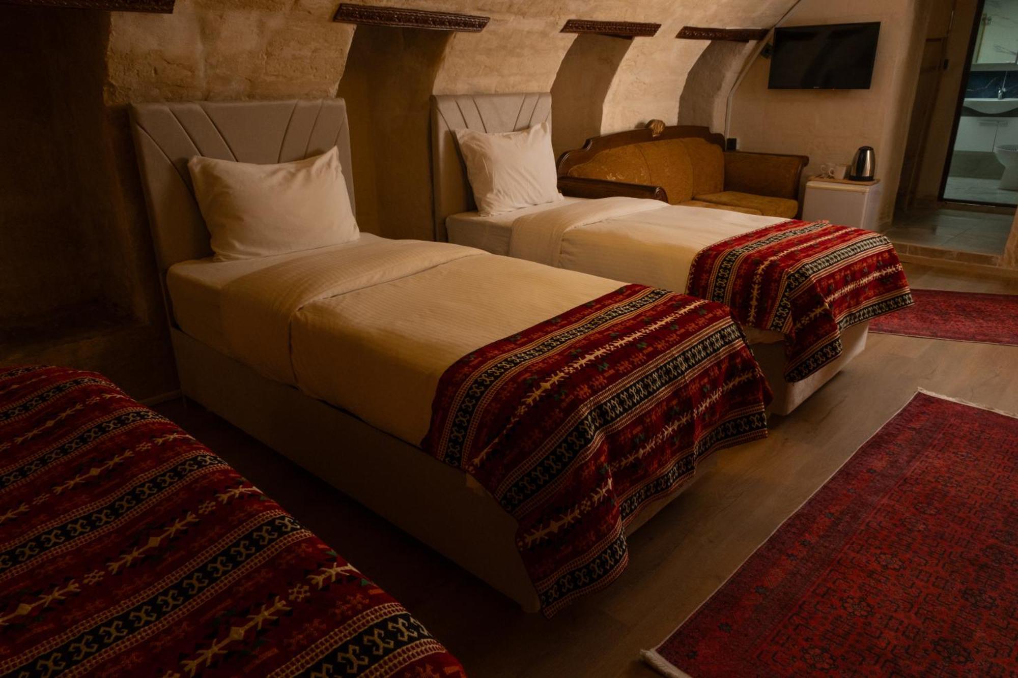 Dostlar Konagi Hotell Sahinbey Exteriör bild